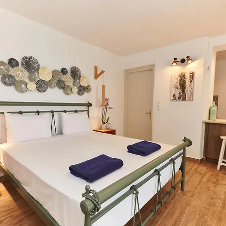 Kipos & Apartman *